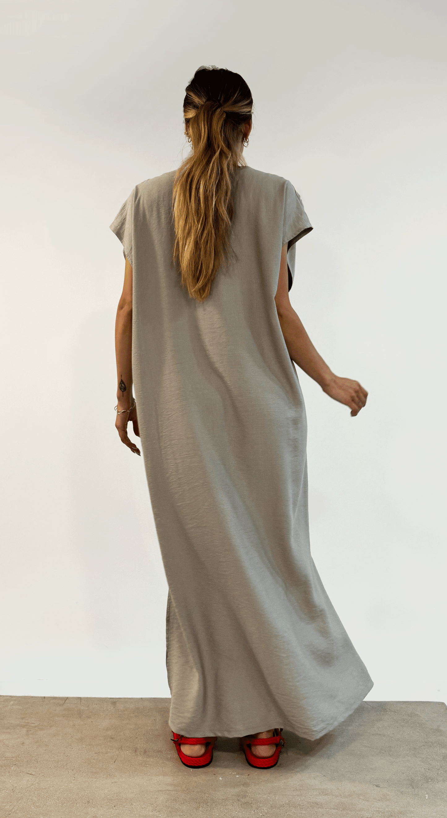 Maxi Linen Blend Dress (Ice Grey)